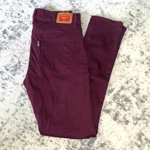 EUC Levi’s purple slimming skinny jeans